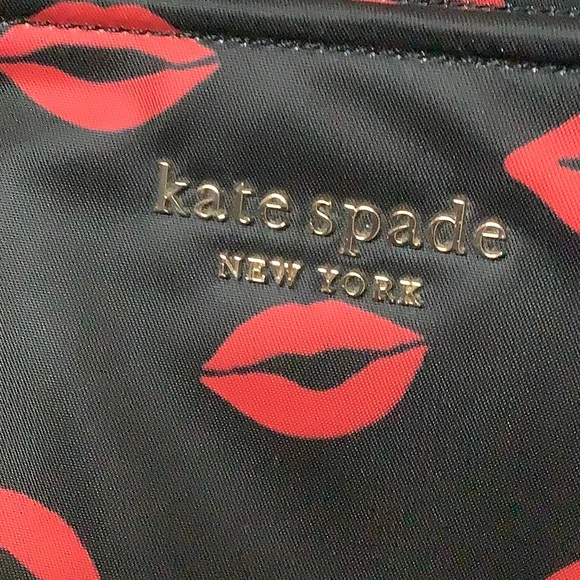 Kate Spade lipstick kisses mini tote purse - Picture 5 of 11